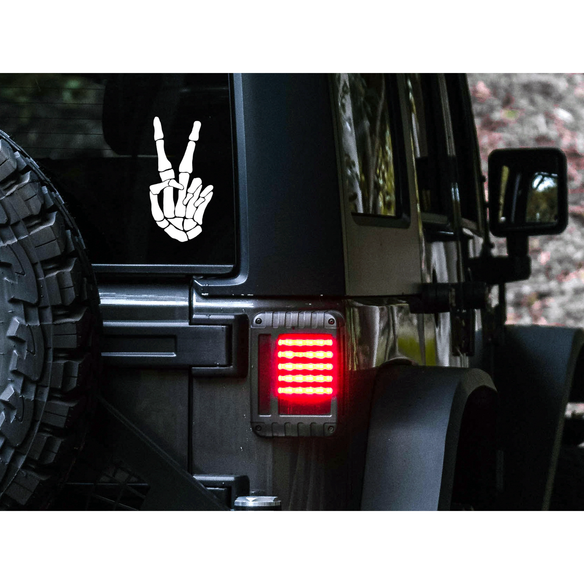 Skull Peace Sign Decal | 83 Color Choices| Indoor/Outdoor Use