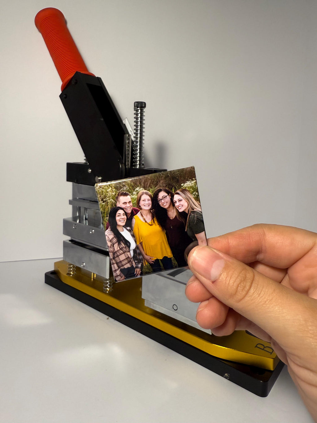 Custom Photo Magnets: Personalized Keepsake Gift